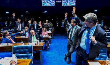 Senado aprova PL Antifacção com penas que podem chegar a 120 anos