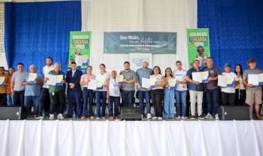 Sect entrega 100 títulos definitivos a produtores de Itapiranga e fortalece desenvolvimento rural no Amazonas