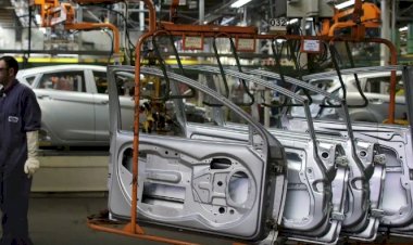 Indústria nacional varia 0,1% em março e acumula alta de 3,1% em 2026