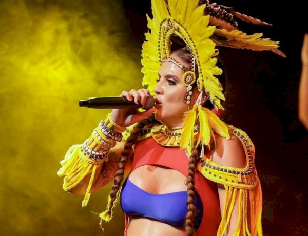 Show 'Vozes da Ilha' celebra as toadas clássicas dos bois-bumbás de Parintins em espetáculo no Largo São Sebastião