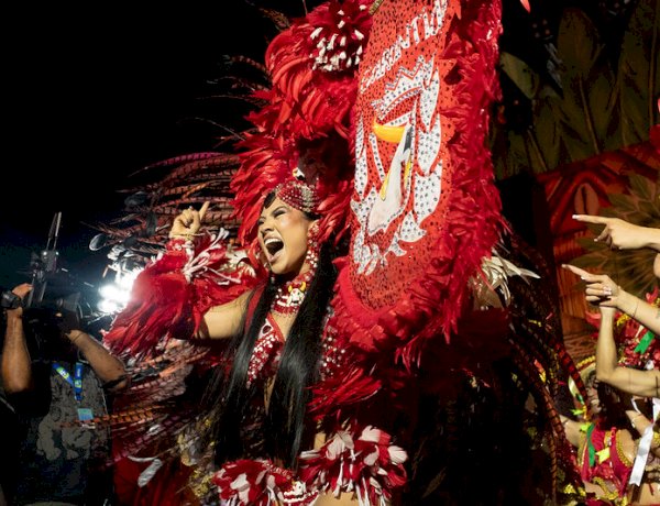 Curral do Garantido transforma o sambódromo em grande celebração da cultura popular amazonense