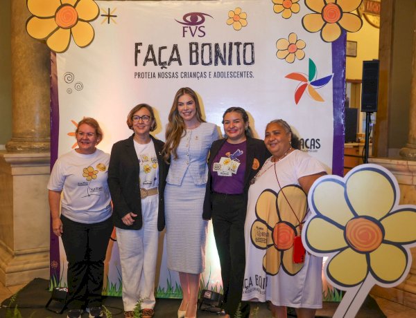 Primeira-dama Thaisa Cidade acompanha apresentação da Orquestra de Câmara em ação de conscientização contra violência sexual infantojuvenil