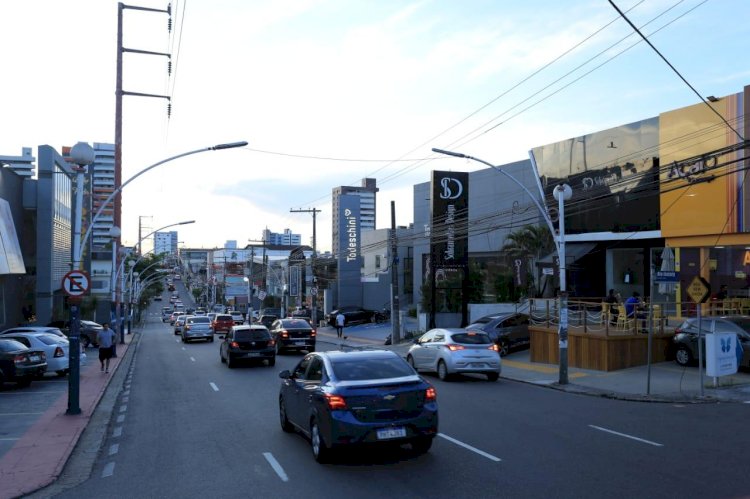 Interdição na Djalma Batista prejudica comércio no Vieiralves e Associação pede celeridade nas obras