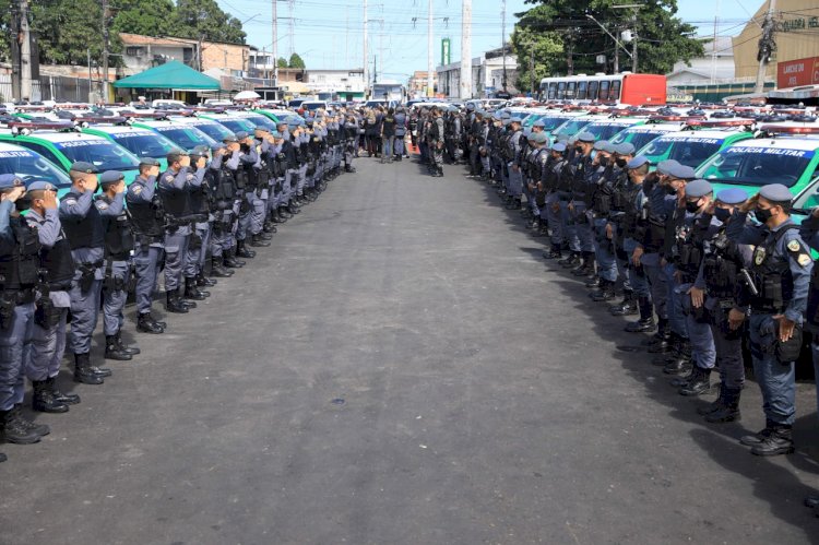 Governo do Amazonas entrega 50 novas viaturas com tecnologia embarcada para atuar no policiamento das zonas norte e leste de Manaus