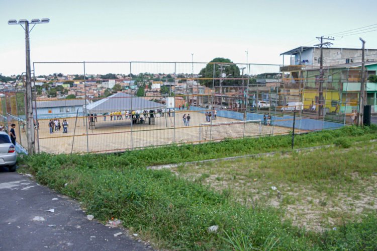 Governo do Amazonas anuncia revitalização do Campo do Pallet, na zona leste de Manaus