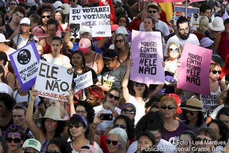 Partidos não fornecem condição de igualdade à mulher, diz pesquisa