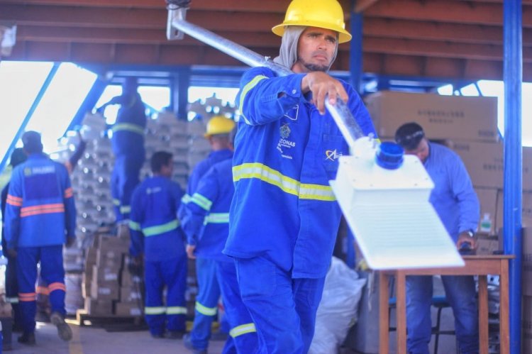 Governo do Estado completa a primeira fase do programa Ilumina+ Amazonas com implantação de LED em Anori