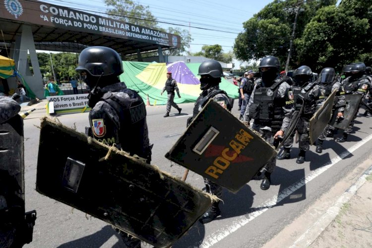 Forças de Segurança do Amazonas retiram acampamento da frente do CMA