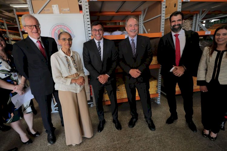 Em Brasília, Wilson Lima destaca ações do AM no combate a incêndios florestais, em posse de novo presidente do Ibama