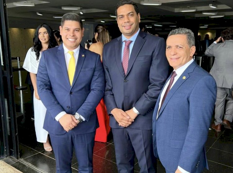 Deputado Mário César Filho participa da posse do ministro do TCU em Brasília