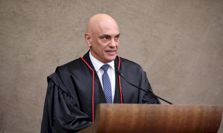 Moraes autoriza depoimento de Mauro Cid à CPI da Câmara Distrital