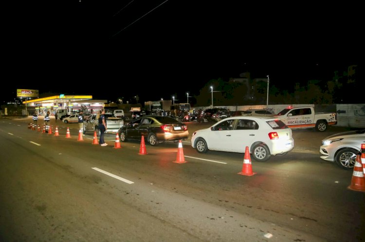 Detran-AM: Equipe de Fiscalização autua mais de 350 veículos por infrações cometidas no final de semana