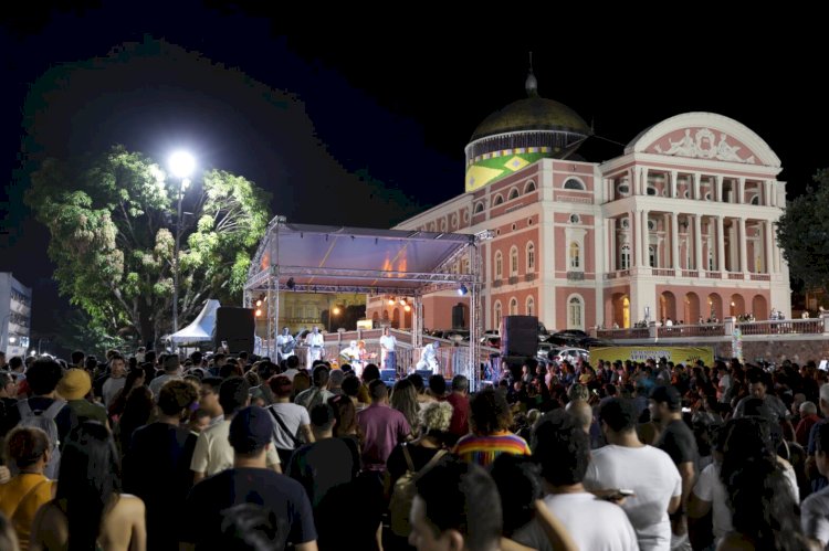 Tacacá na Bossa leva o rock do Pink Floyd ao Largo São Sebastião