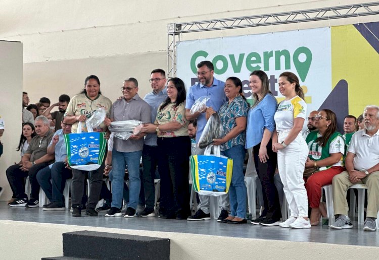 Governo Presente: ADS realiza edição especial da Feira de Produtos Regionais e beneficia instituições com entrega de peixes