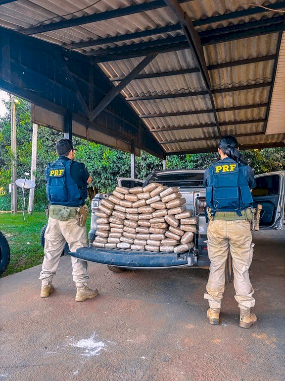 PRF apreende 69 quilos de drogas em Humaitá/AM
