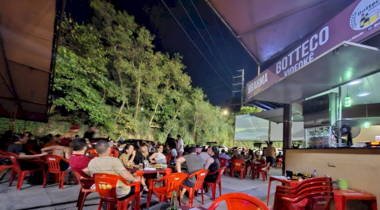 Botteco Videokê Lidera no Bairro Parque 10 e Chama Atenção de Outras Zonas da Cidade de Manaus