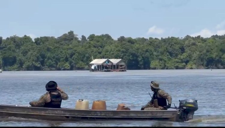 PF, ICMBio e FUNAI desmantelam garimpo ilegal em leitos de rios da Amazônia