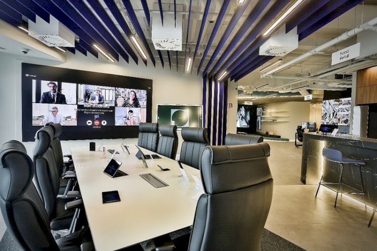 Samsung apresenta no Brasil espaço interativo para demonstração de soluções corporativas