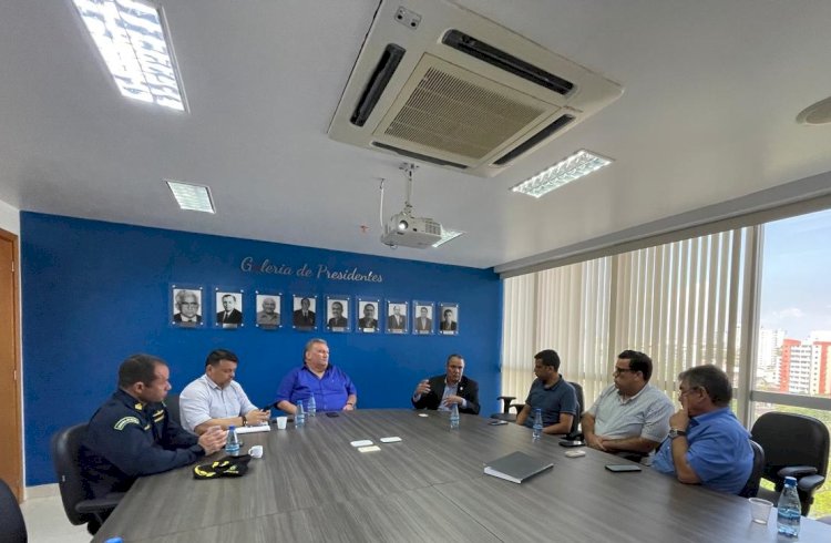 Sindarma, Marinha e Segurança Pública unem forças contra pirataria