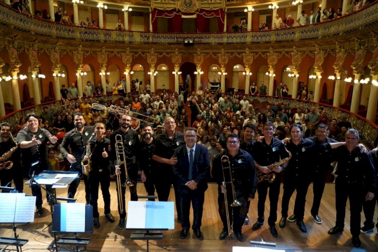 Amazonas Band celebra a música brasileira no concerto ‘Brasilidades’ sob nova regência
