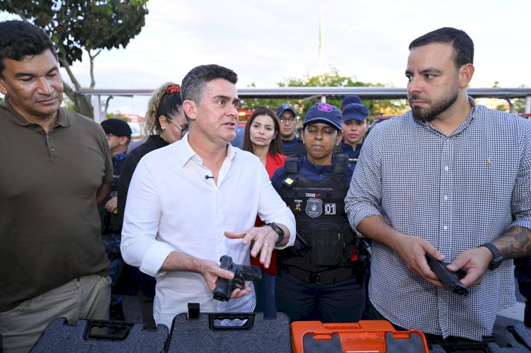 Prefeito David Almeida entrega novos armamentos e coloca Manaus na liderança nacional em segurança municipal