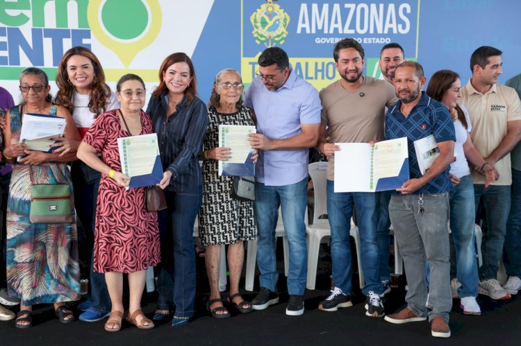 Sect realiza atendimentos e entrega títulos definitivos durante 28ª edição do Governo Presente