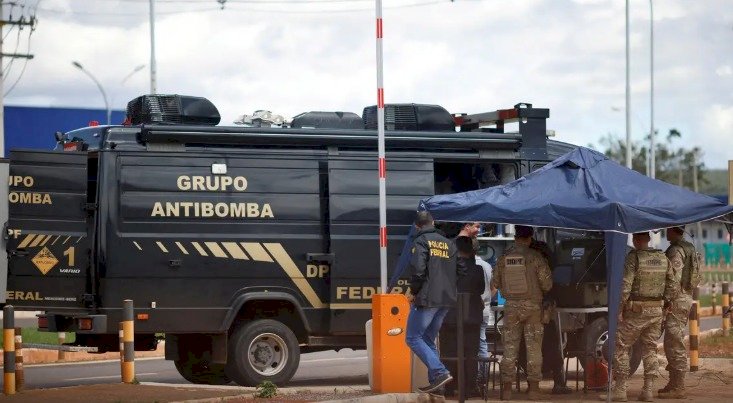 Moraes mantém preso condenado por bomba no aeroporto de Brasília