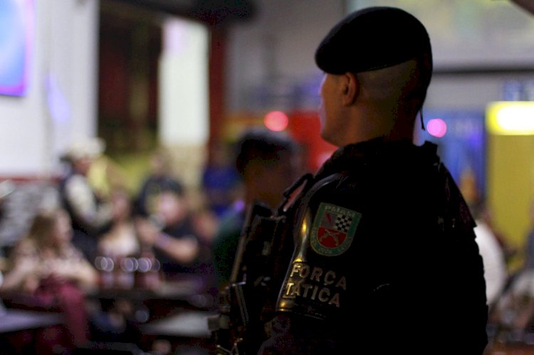 CIF: Bares do Centro de Manaus são autuados por irregularidades