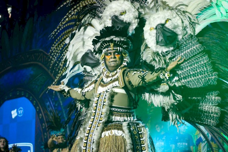 Três gerações de pajés marcam noite histórica no Bar do Boi com tema ‘Misticismo e Revolução’