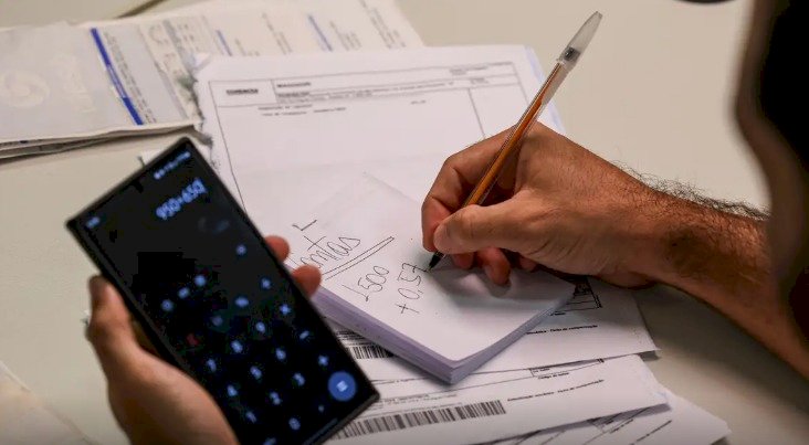 Estratégias de consumo aumentam volume de endividamento