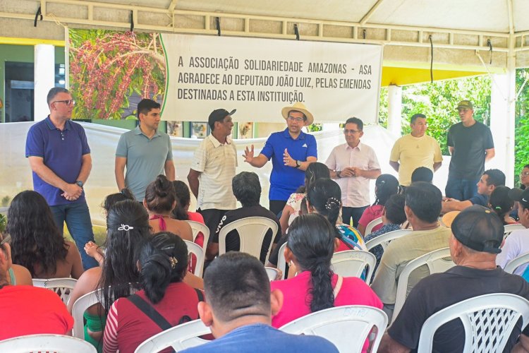 João Luiz acompanha colheita histórica do café Robusta Amazônico em Silves